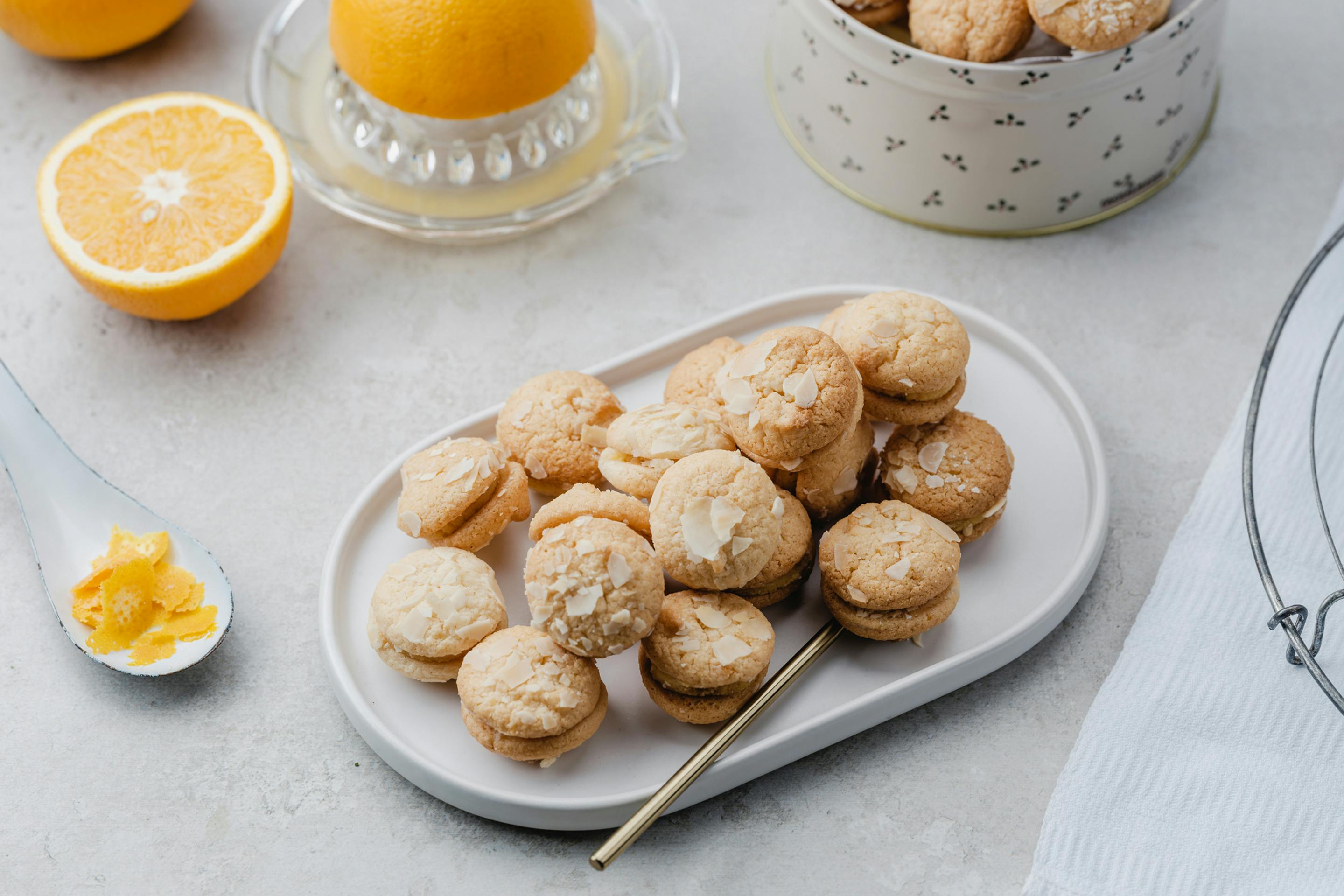 Cookie With Orange And Almond
